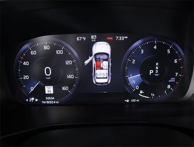 2022 Volvo XC40 T5 Momentum